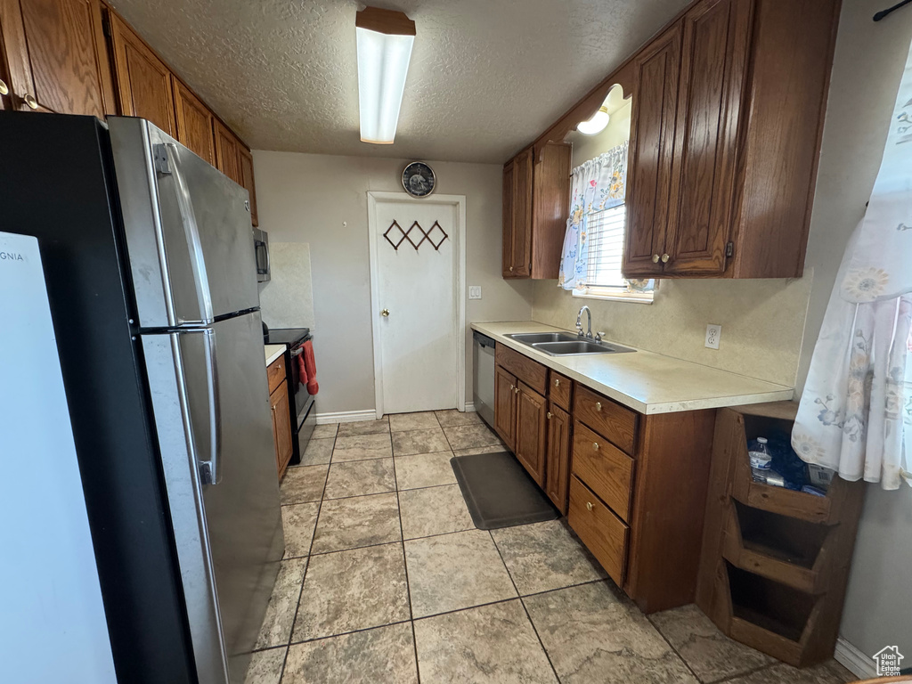 180 W 400 N Clearfield, UT 84015