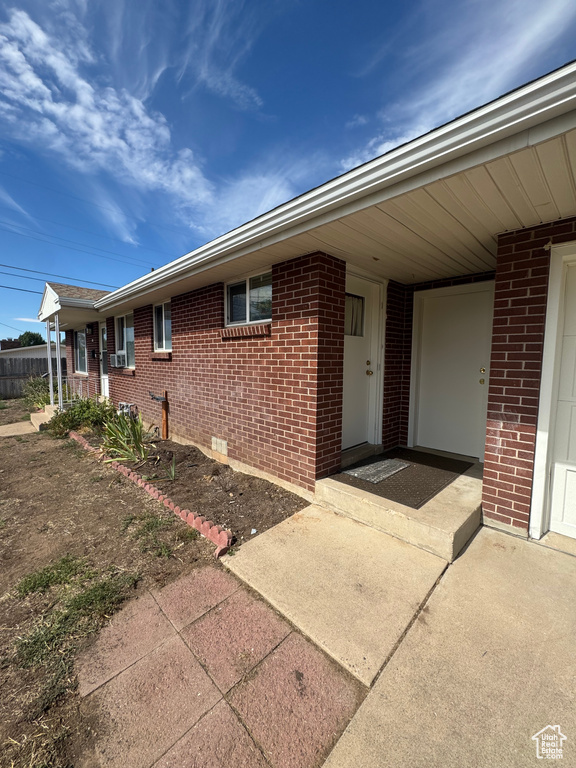 180 W 400 N Clearfield, UT 84015