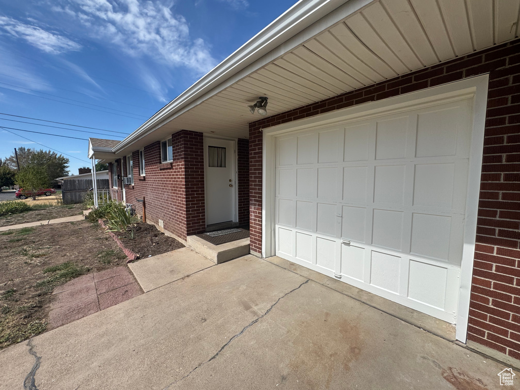 180 W 400 N Clearfield, UT 84015