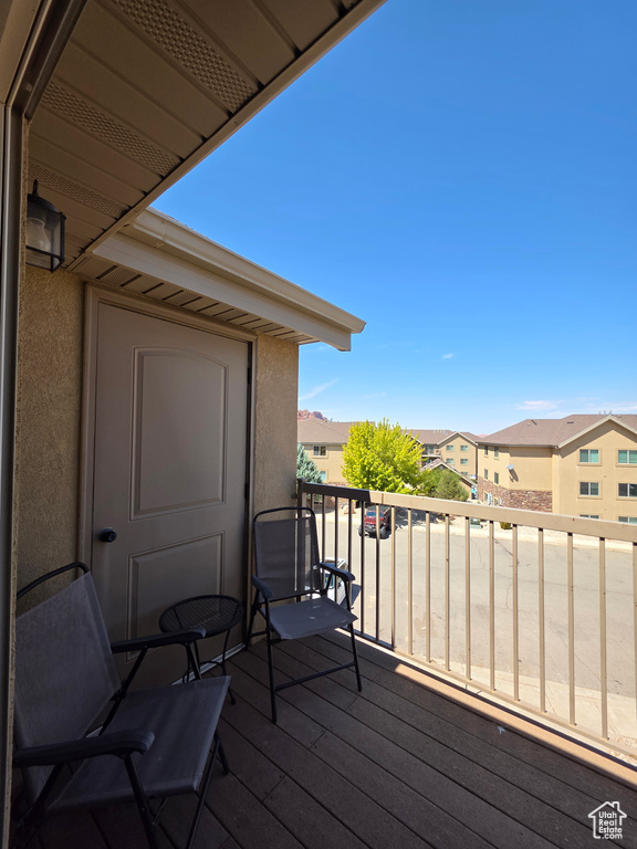 Photo 15 for MLS #2111585 at 2511 Redcliff Rd #1J