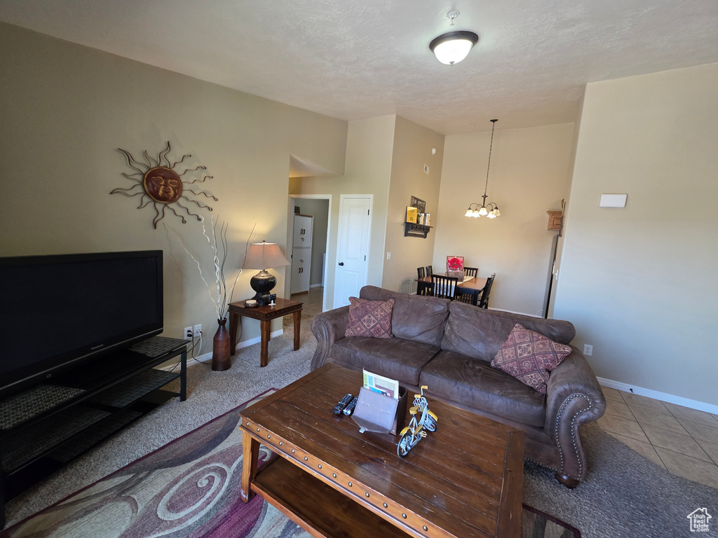 Photo 3 for MLS #2111585 at 2511 Redcliff Rd #1J