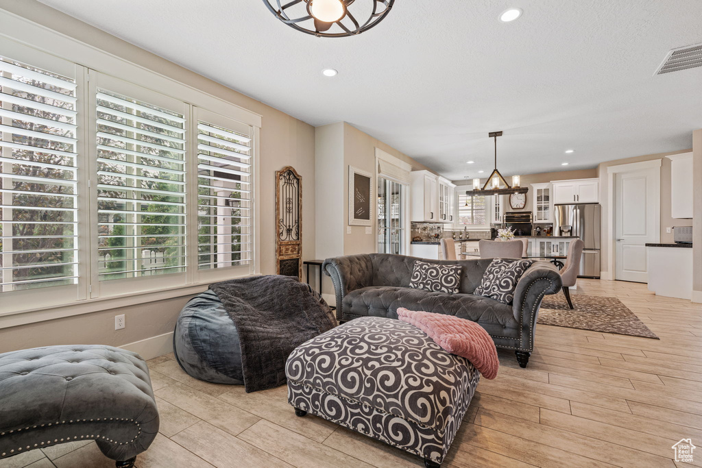Photo 15 for MLS #2111589 at 1267 W 20 South