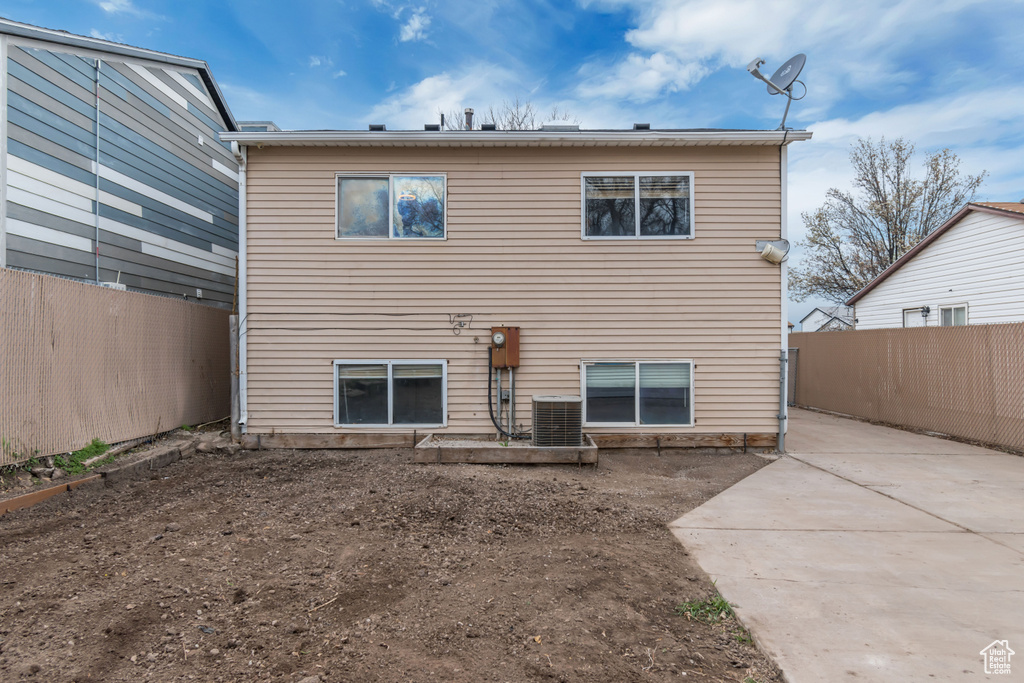 2683 S MELVILLE DR Magna, UT 84044