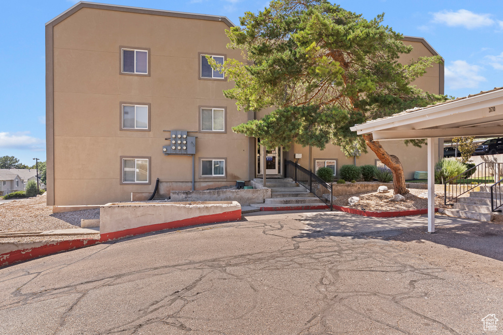 5600 MEADOW LN #193 South Ogden, UT 84403