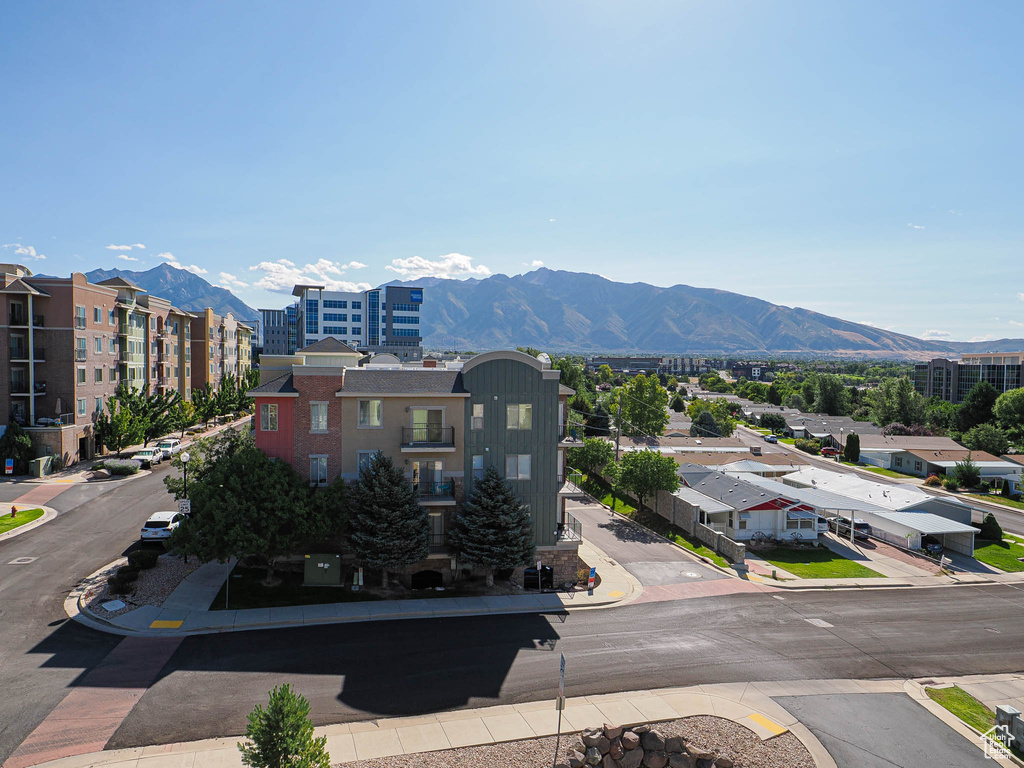 194 ALBION VILLAGE WAY #402 Sandy, UT 84070
