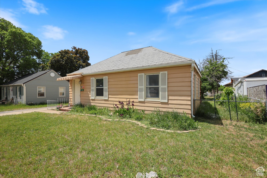 Photo 21 for MLS #2111605 at 80 S 400 East