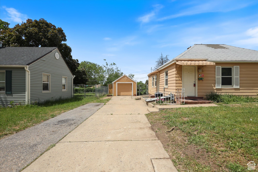 Photo 19 for MLS #2111605 at 80 S 400 East