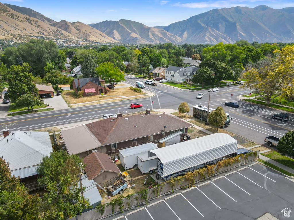 393 E CENTER ST Springville, UT 84663