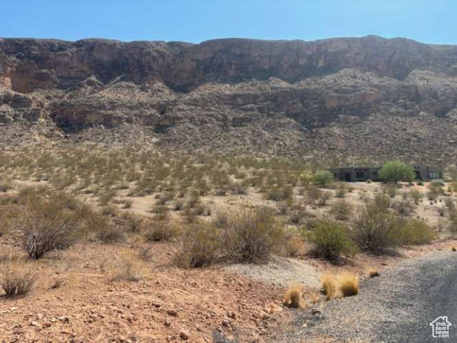 3391 S 850 W Hurricane, UT 84737