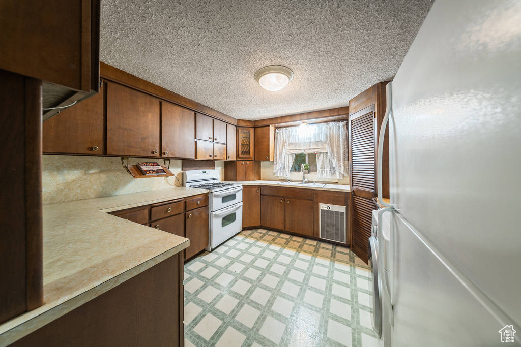 Photo 12 for MLS #2111621 at 99 W 400 North