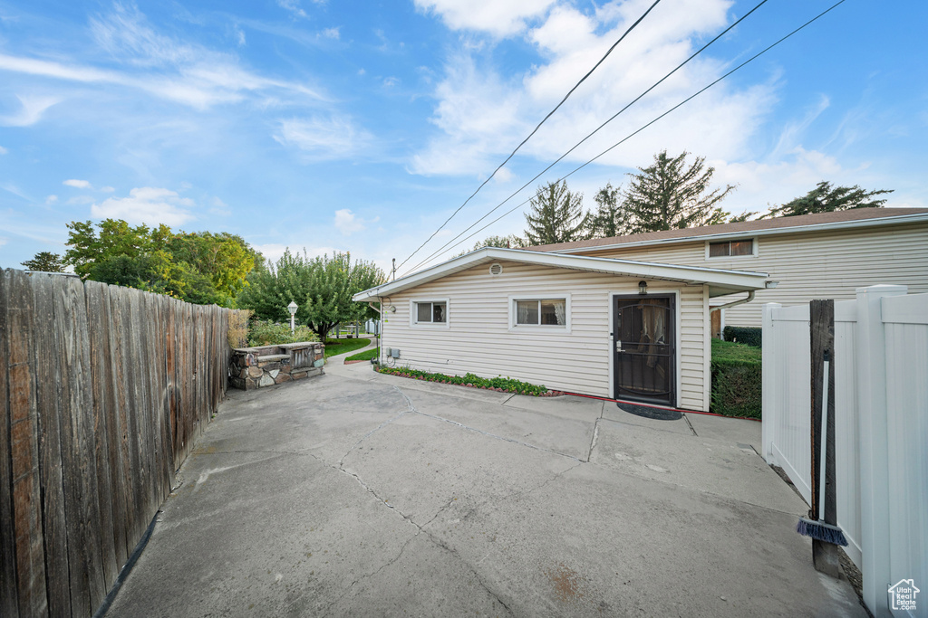 Photo 7 for MLS #2111621 at 99 W 400 North