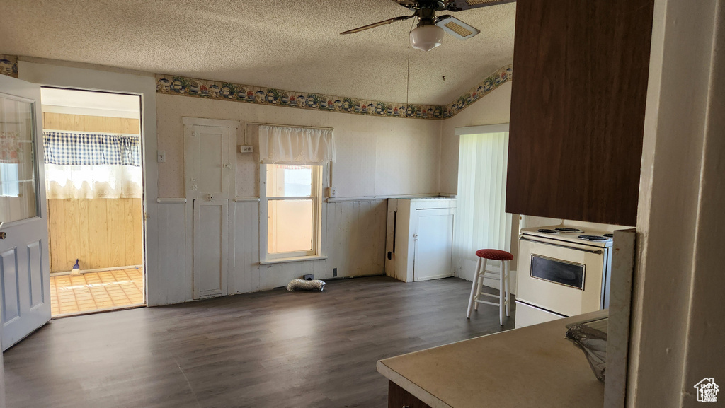 Photo 23 for MLS #2111638 at 159 N 300 West