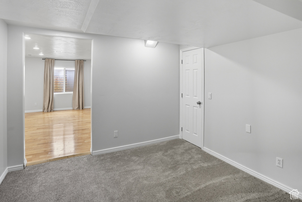 8246 S OAK ACORN CT West Jordan, UT 84081