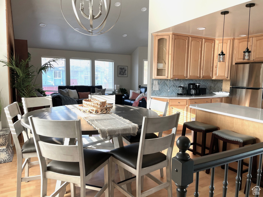 2712 E 7115 S Cottonwood Heights, UT 84121