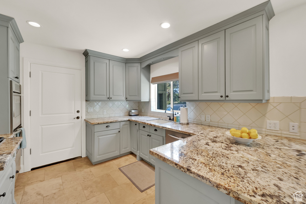 2836 E 5495 S Holladay, UT 84117