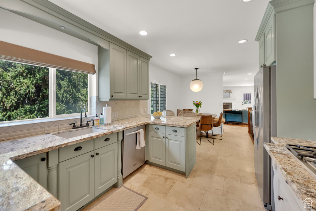 2836 E 5495 S Holladay, UT 84117
