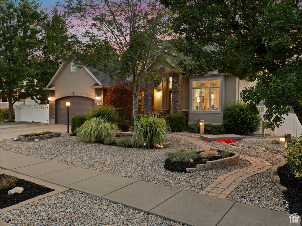 558 S 50 E Kaysville, UT 84037