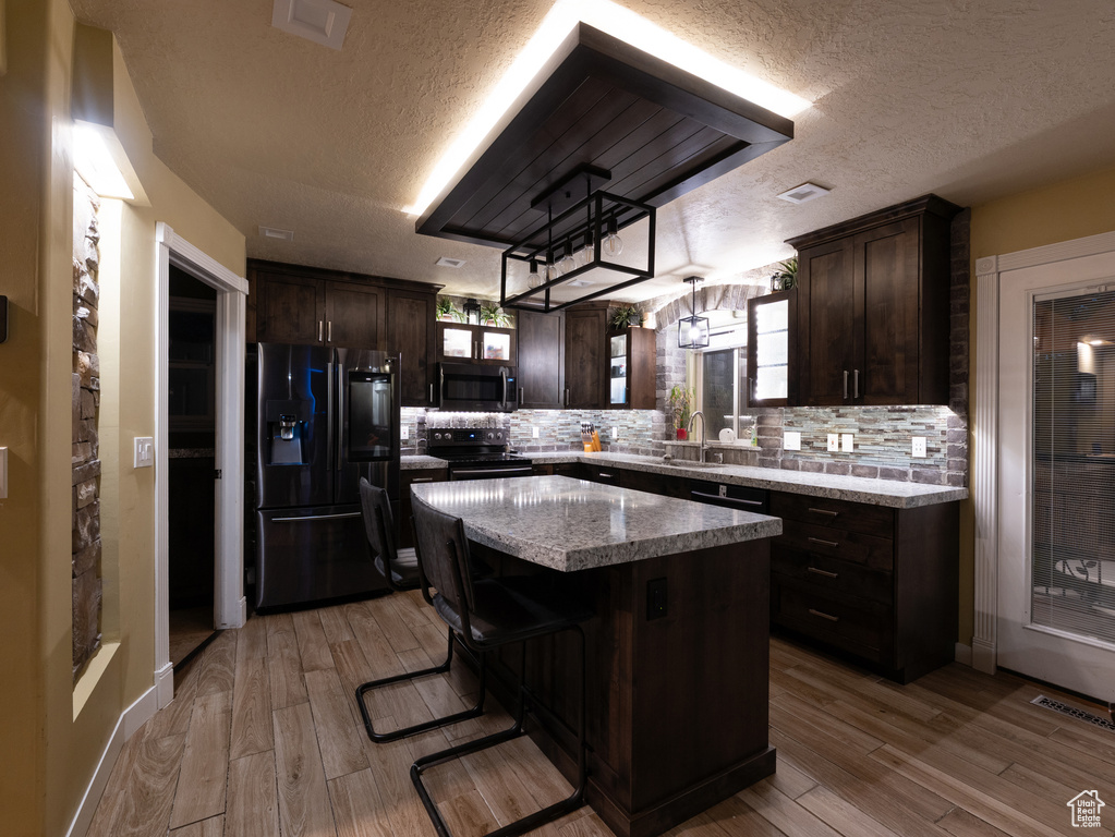558 S 50 E Kaysville, UT 84037