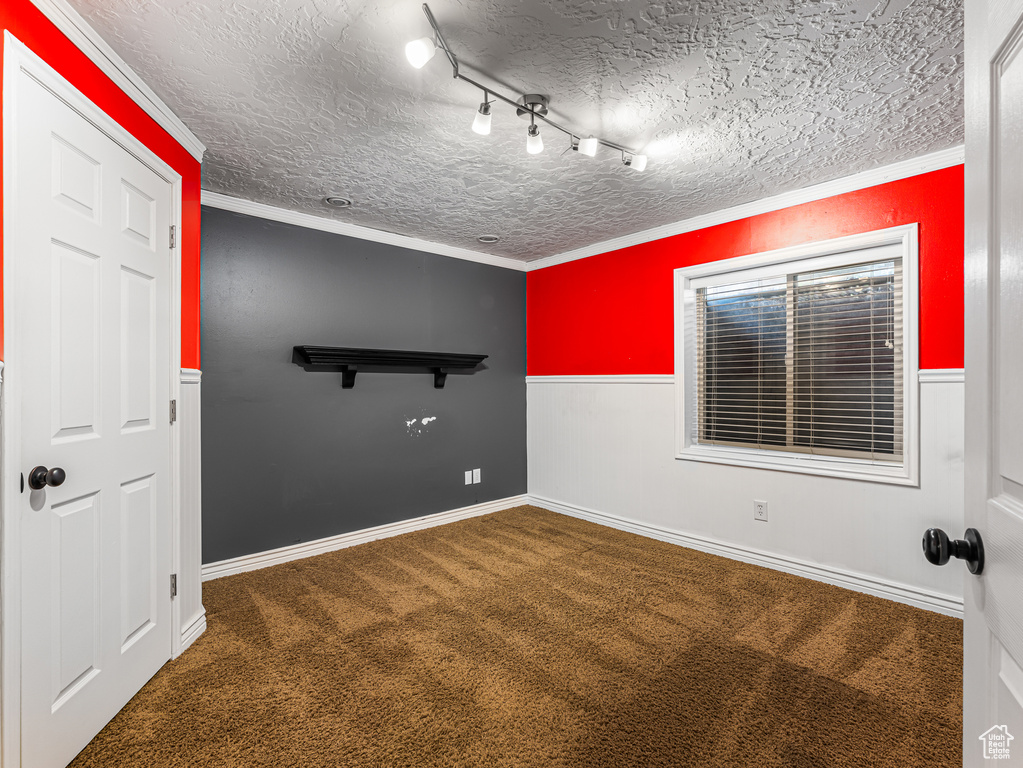558 S 50 E Kaysville, UT 84037