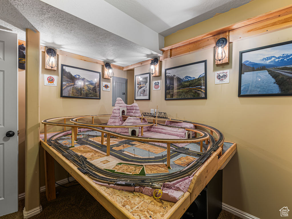 558 S 50 E Kaysville, UT 84037