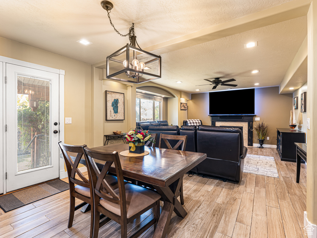 558 S 50 E Kaysville, UT 84037