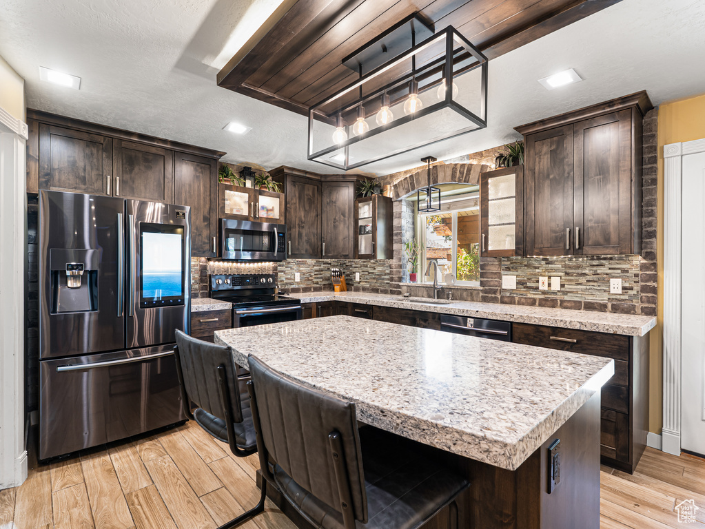 558 S 50 E Kaysville, UT 84037