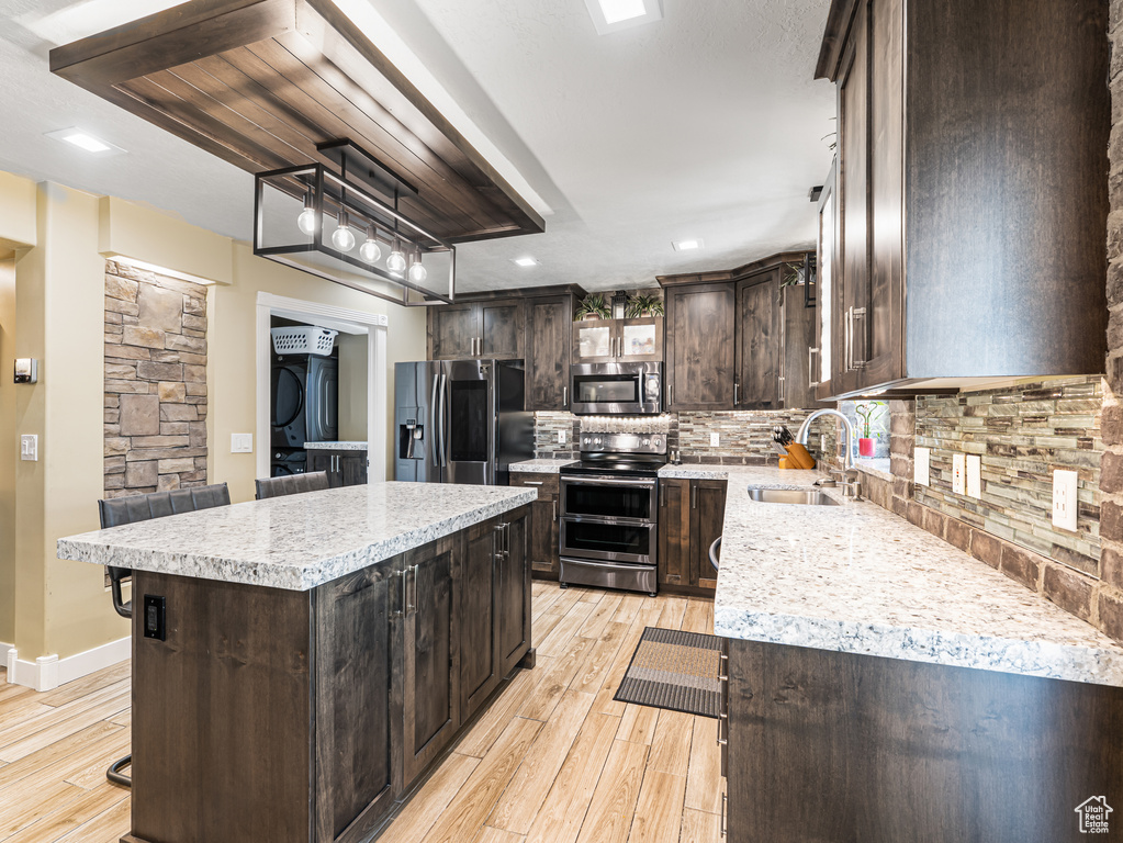 558 S 50 E Kaysville, UT 84037