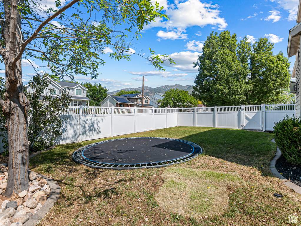 558 S 50 E Kaysville, UT 84037