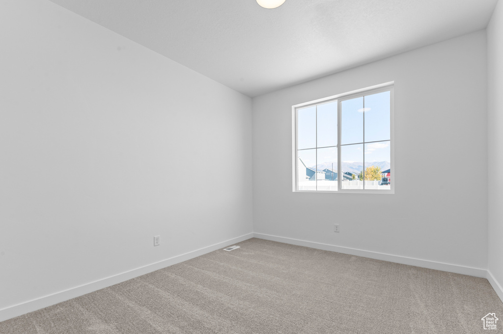 3016 W 2650 N Clinton, UT 84015