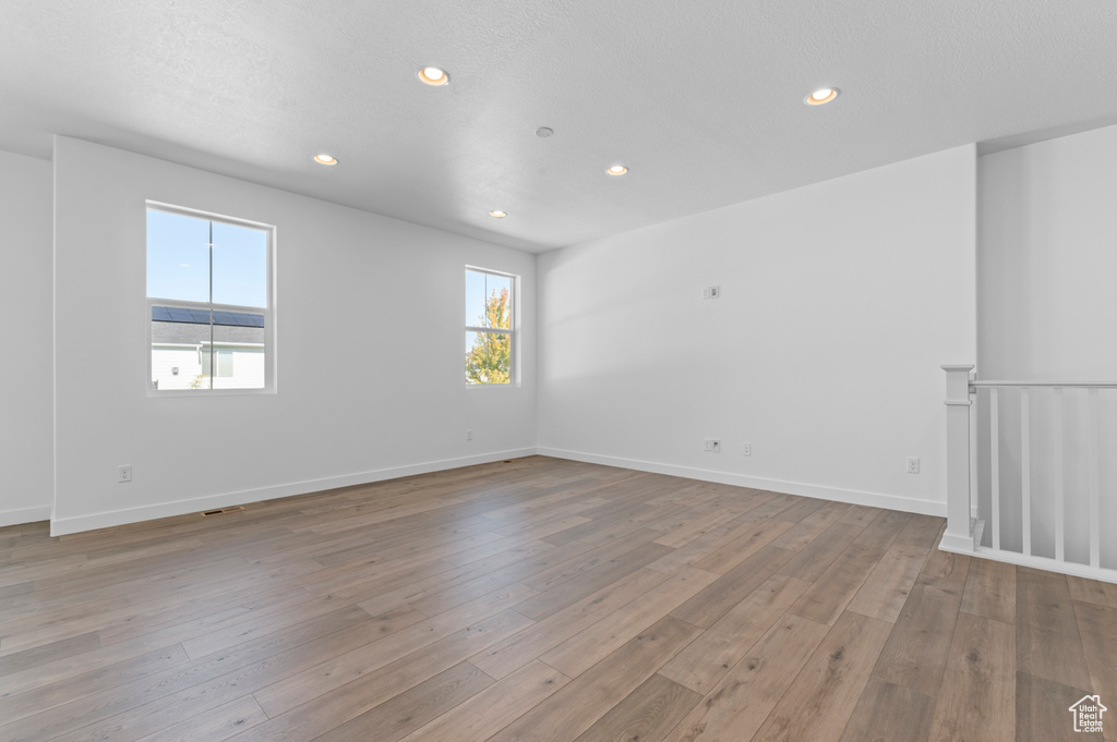 3016 W 2650 N Clinton, UT 84015