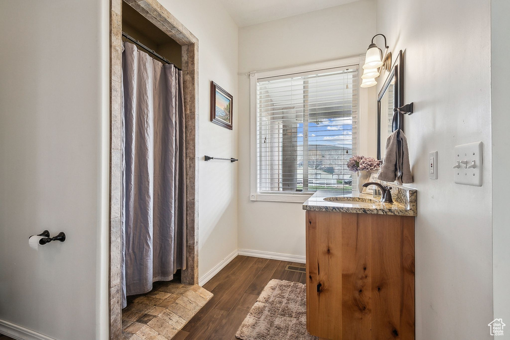 Photo 29 for MLS #2111663 at 875 W Oak Ln