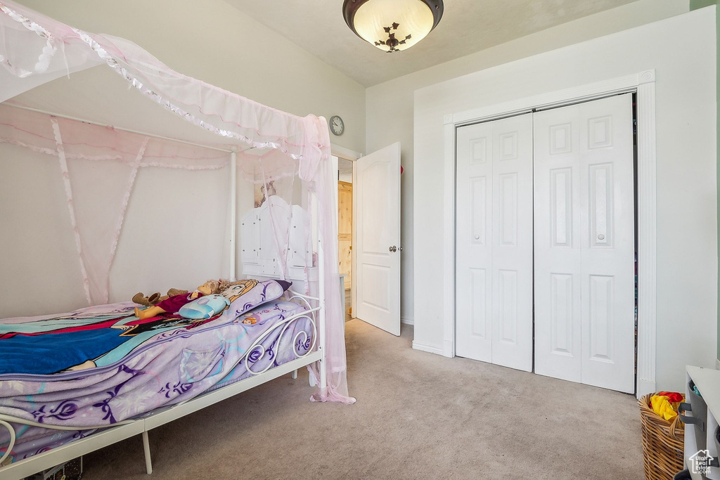 Photo 27 for MLS #2111663 at 875 W Oak Ln