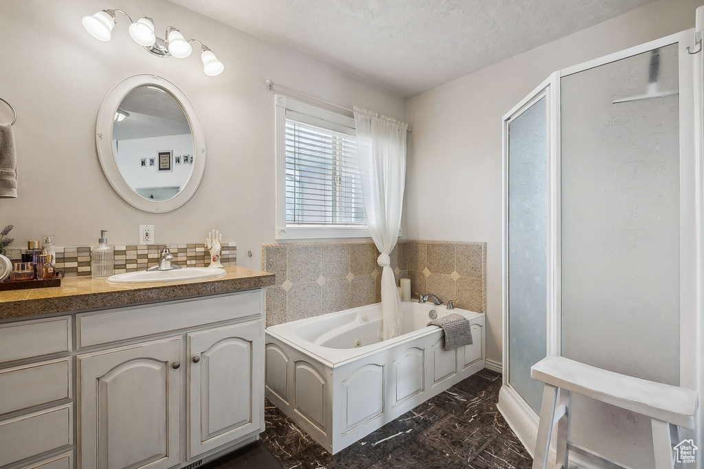 Photo 23 for MLS #2111663 at 875 W Oak Ln