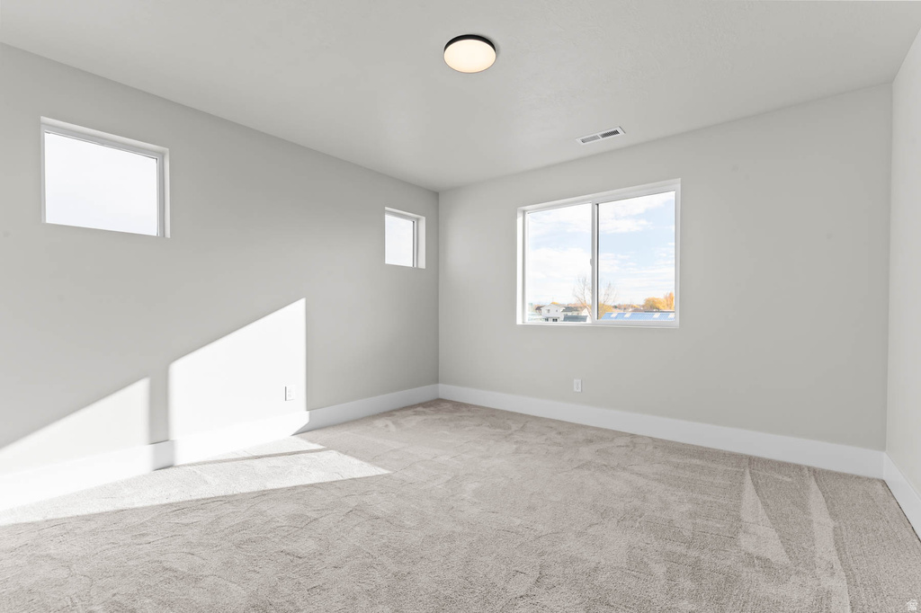 3033 W 2600 N Clinton, UT 84015