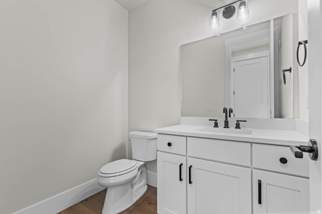 3033 W 2600 N Clinton, UT 84015