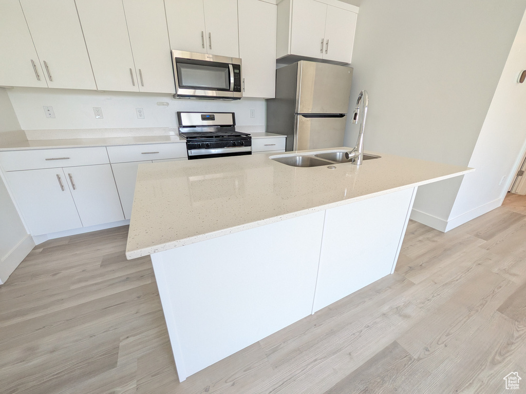 Photo 9 for MLS #2111668 at 139 E 550 North #B302