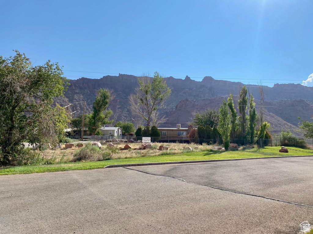 2448 S HWY 191 Moab, UT 84532