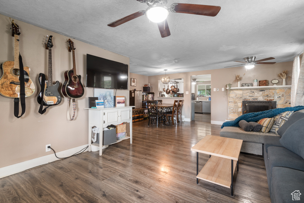 Photo 6 for MLS #2111680 at 79 S Lincoln Ave