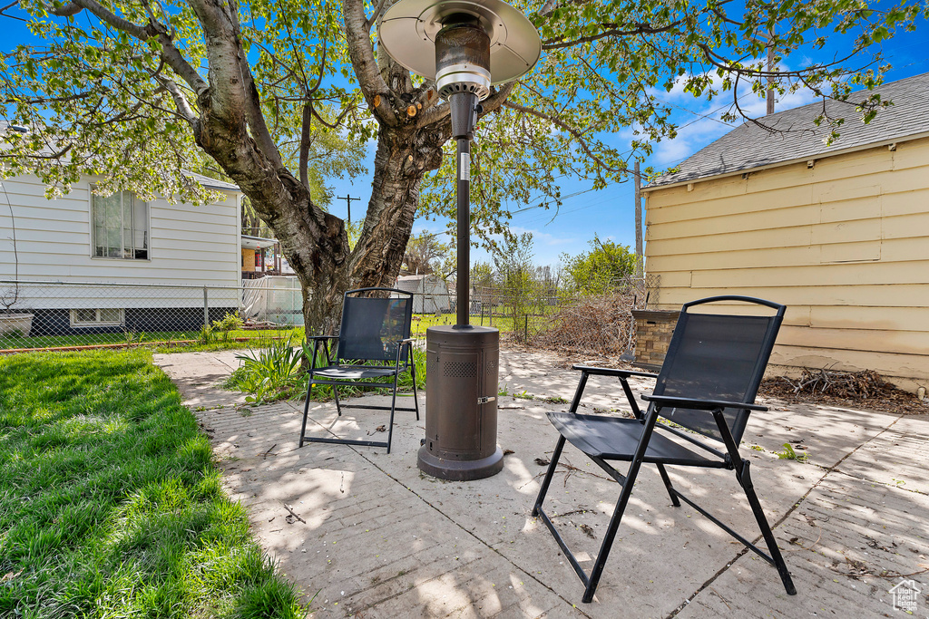 Photo 17 for MLS #2111680 at 79 S Lincoln Ave