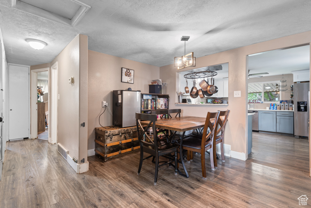 Photo 5 for MLS #2111680 at 79 S Lincoln Ave