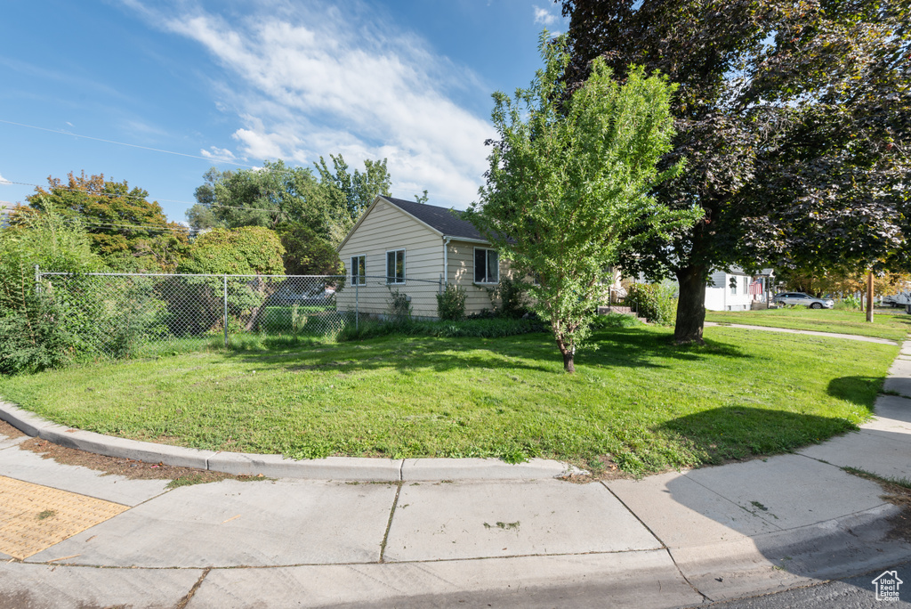 Photo 18 for MLS #2111680 at 79 S Lincoln Ave