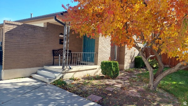 8279 S JACKSON ST Midvale, UT 84047