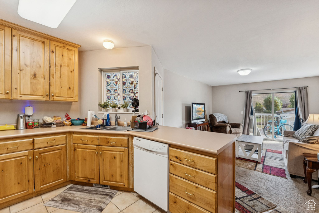 Photo 15 for MLS #2111696 at 595 S Main St #27
