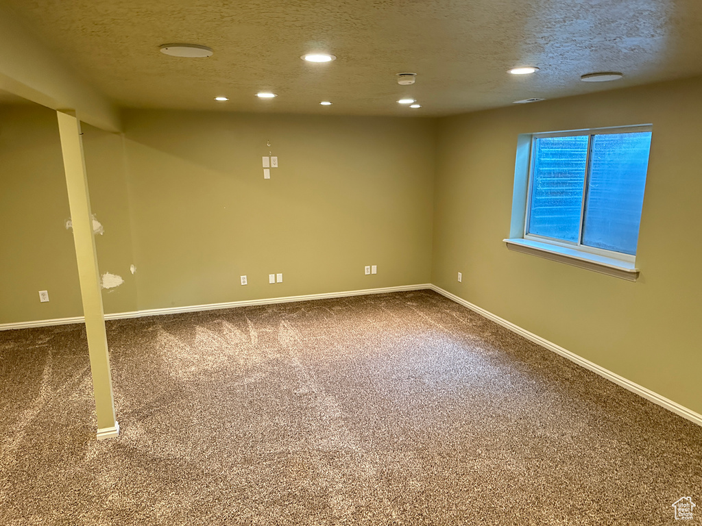 4073 S 2175 W Roy, UT 84067