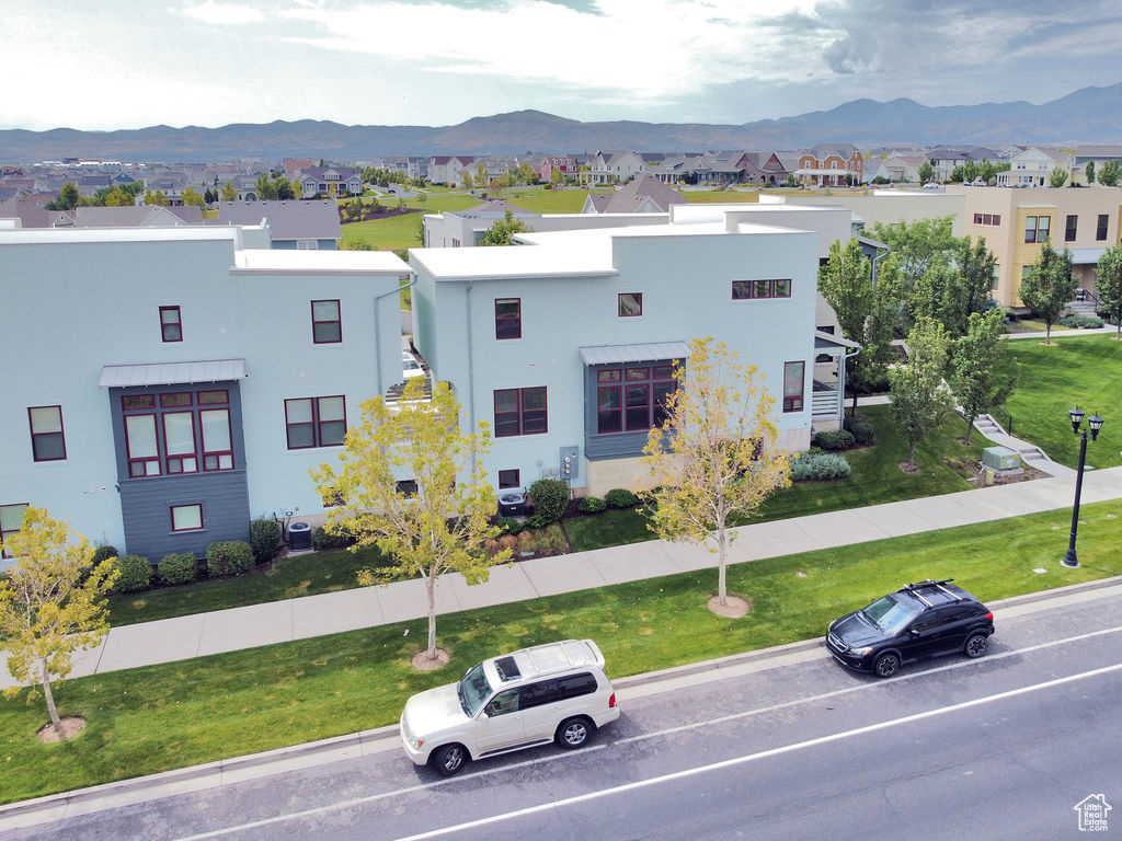 4881 W SOUTH JORDAN PKWY South Jordan, UT 84009