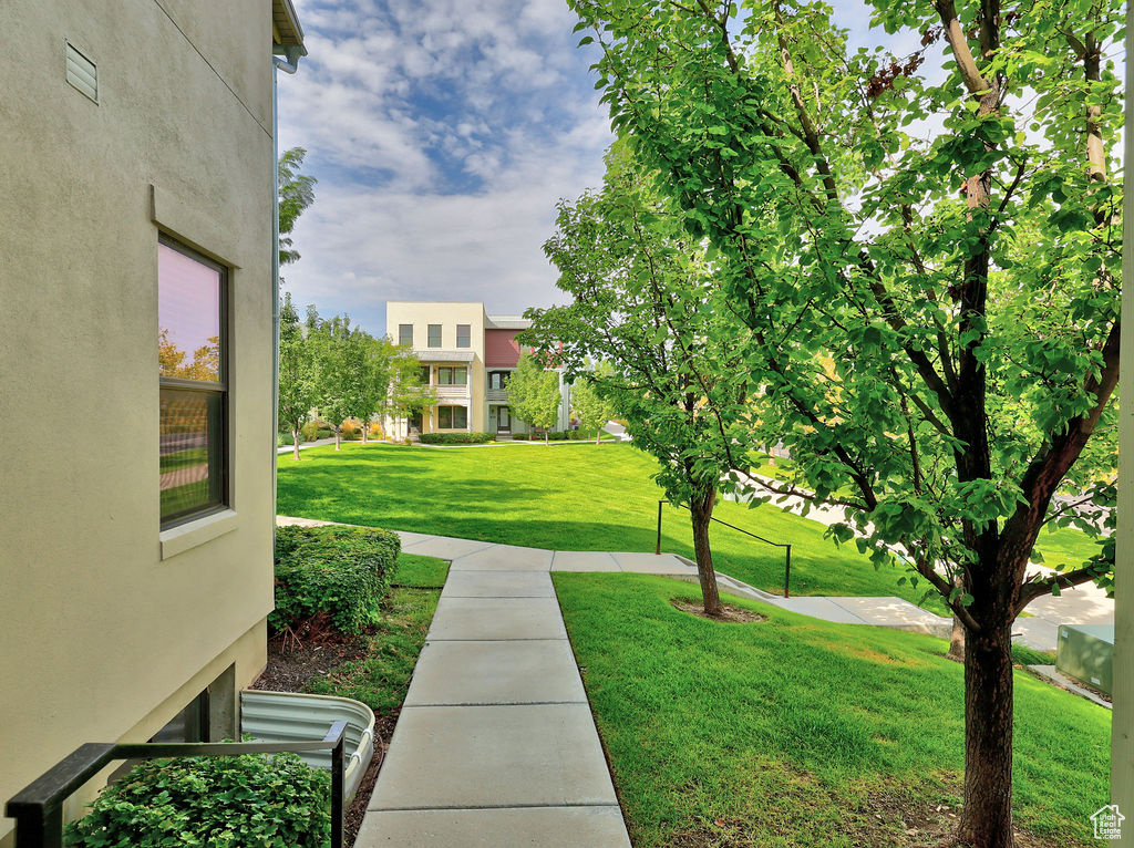 4881 W SOUTH JORDAN PKWY South Jordan, UT 84009