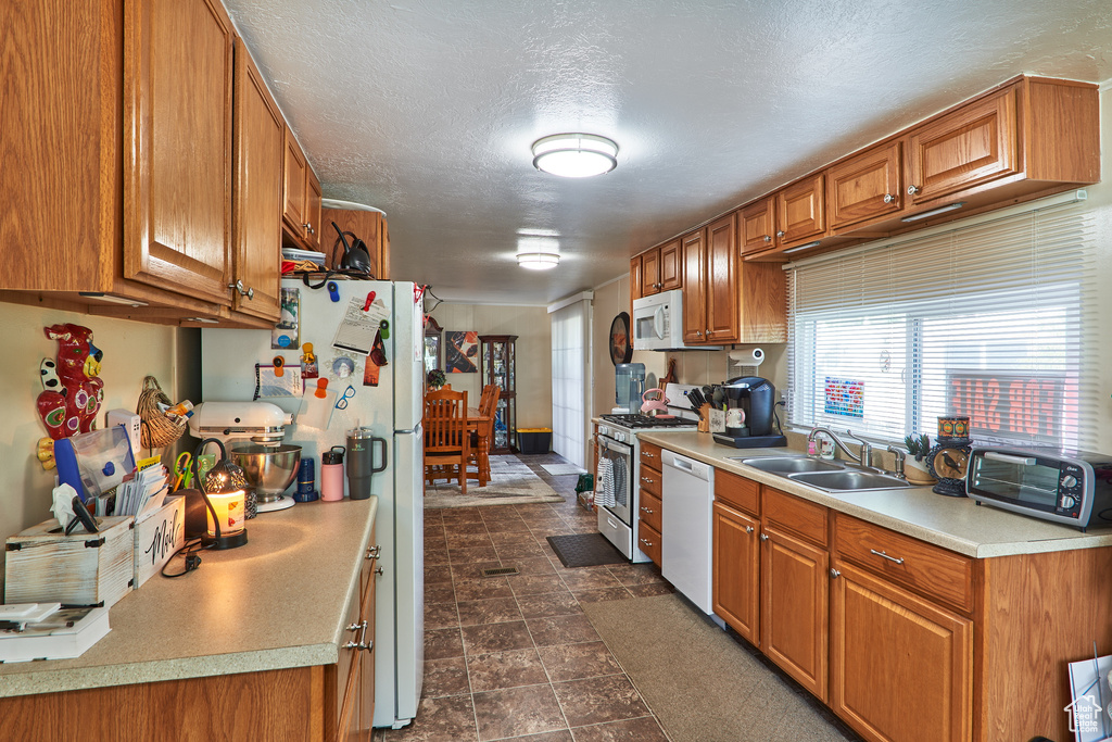 Photo 14 for MLS #2111715 at 1187 E Del Rio St #E003
