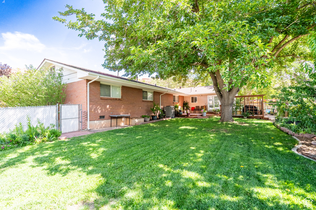 Photo 15 for MLS #2111719 at 491 Marcus Ct