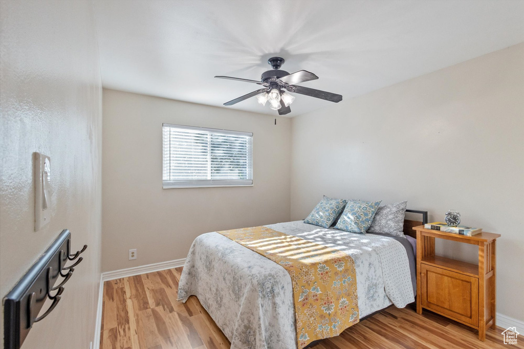 935 S 1500 E Pleasant Grove, UT 84062