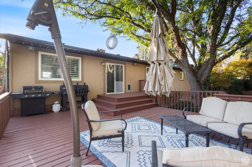 935 S 1500 E Pleasant Grove, UT 84062